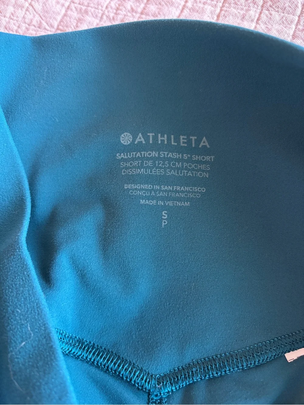 EUC Athleta Set - Salutation Stash 5” Shorts + Transcend Crop Bra Coastal Teal S